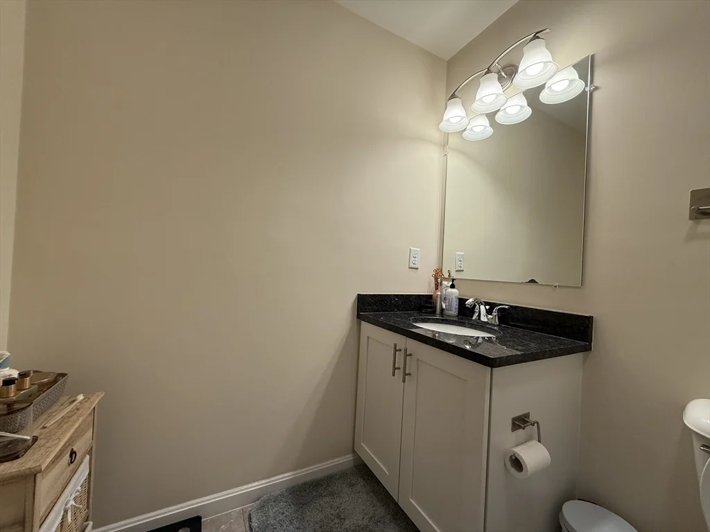 2 bed, 2 bath apartment for rent at 32 John Hancock Dr Unit 32, Ashland — photo 29 of 41