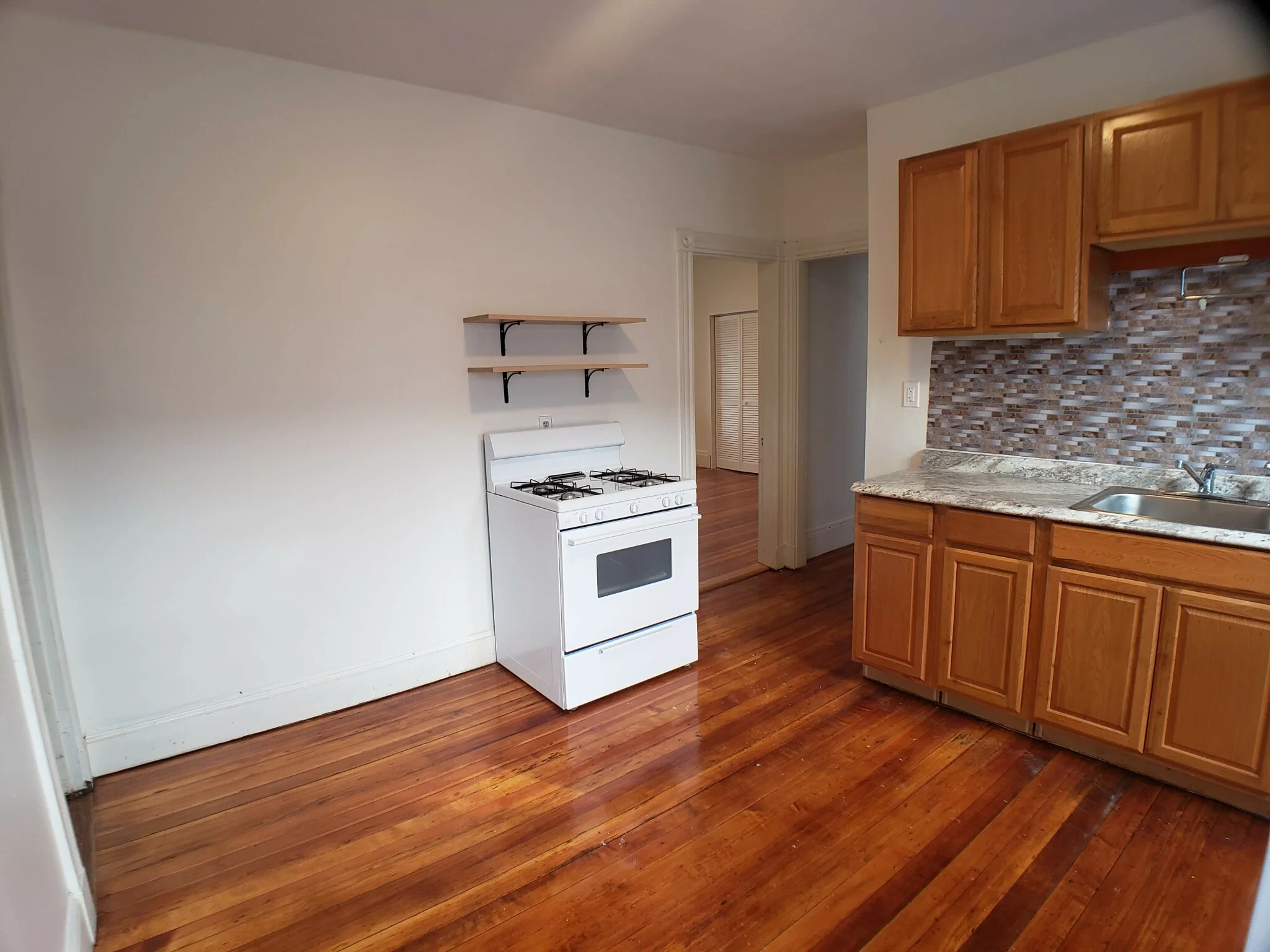 3 bed, 1 bath apartment for rent at 32 Juliette St Unit 2, Dorchester — photo 8 of 9