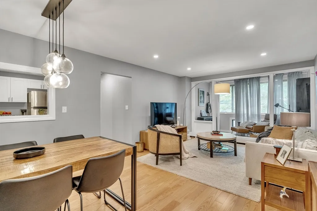 2 bed, 1 bath apartment for rent at 32 Juniper St Unit 91, Brookline Village — photo 2 of 17