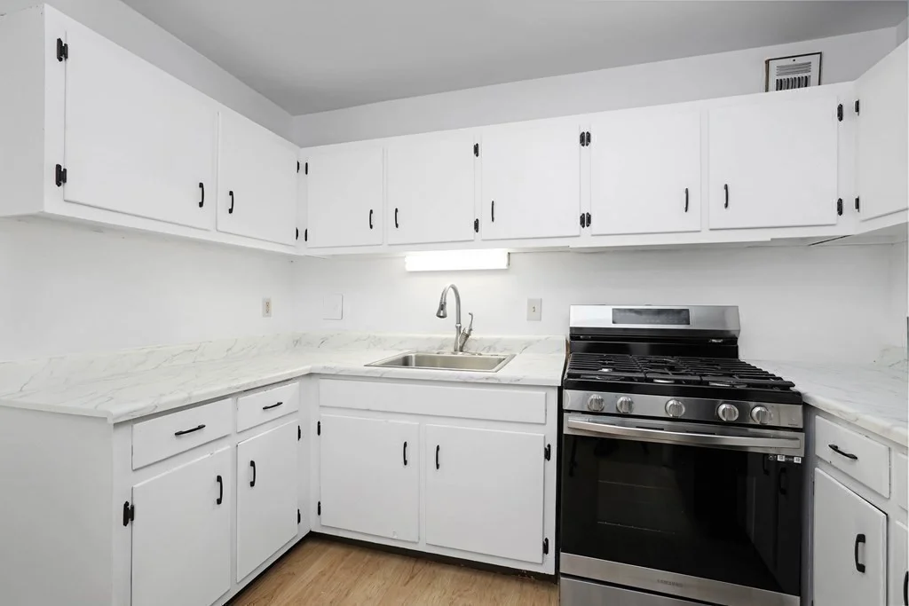 2 bed, 1 bath apartment for rent at 32 Juniper St Unit 96, Brookline — photo 7 of 22