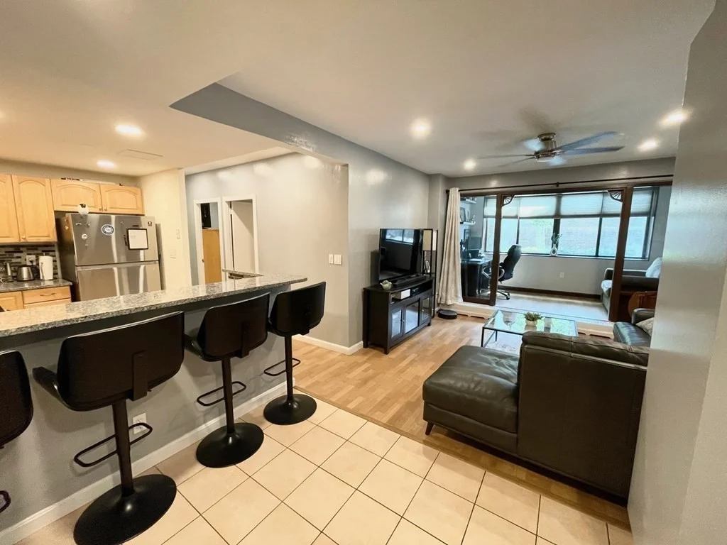 2 bed, 1 bath apartment for rent at 32 Juniper Unit 89, Brookline — photo 3 of 14