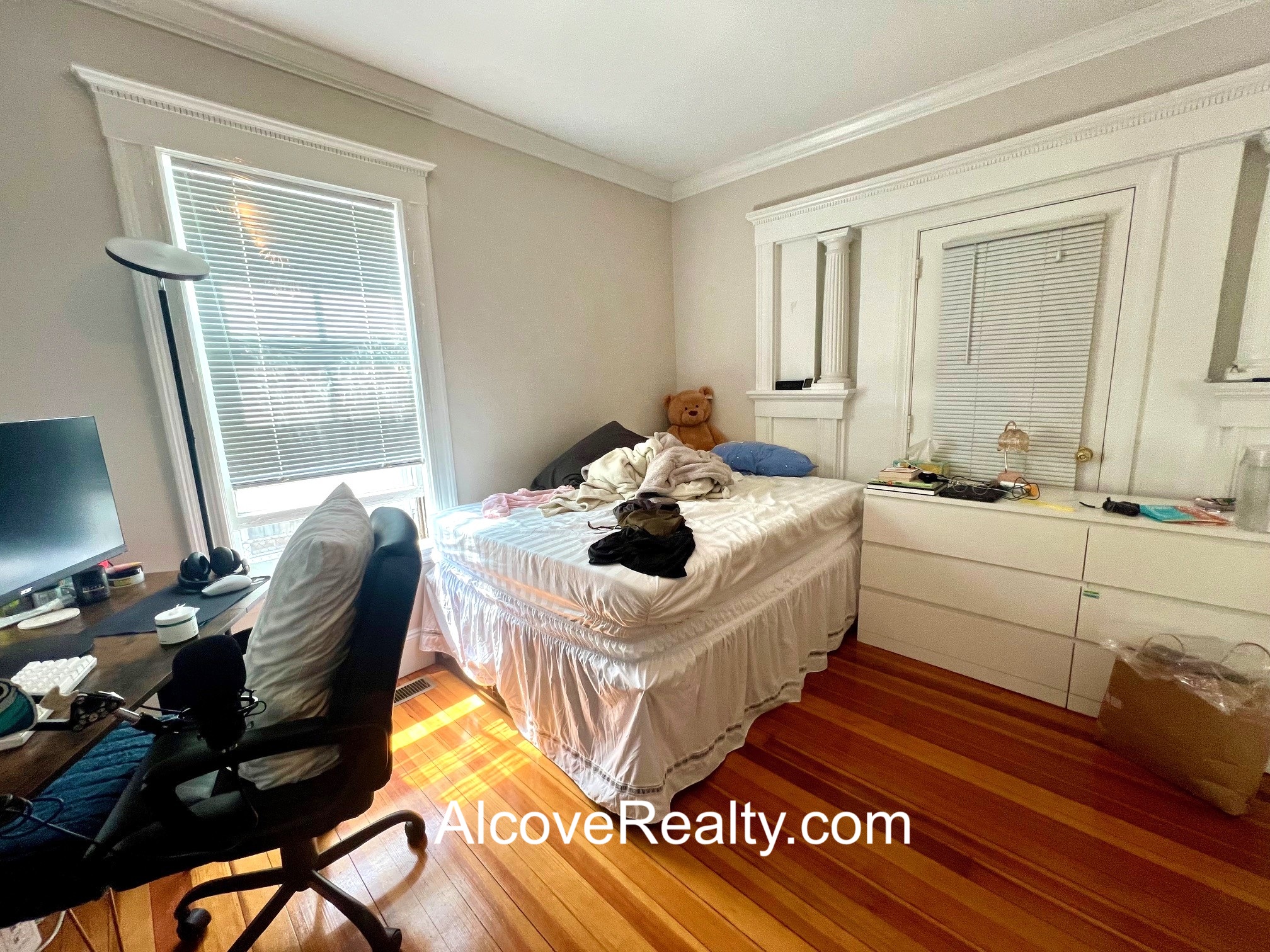 3 bed, 1 bath apartment for rent at 32 Leonard St Unit 1, Tufts — photo 10 of 16