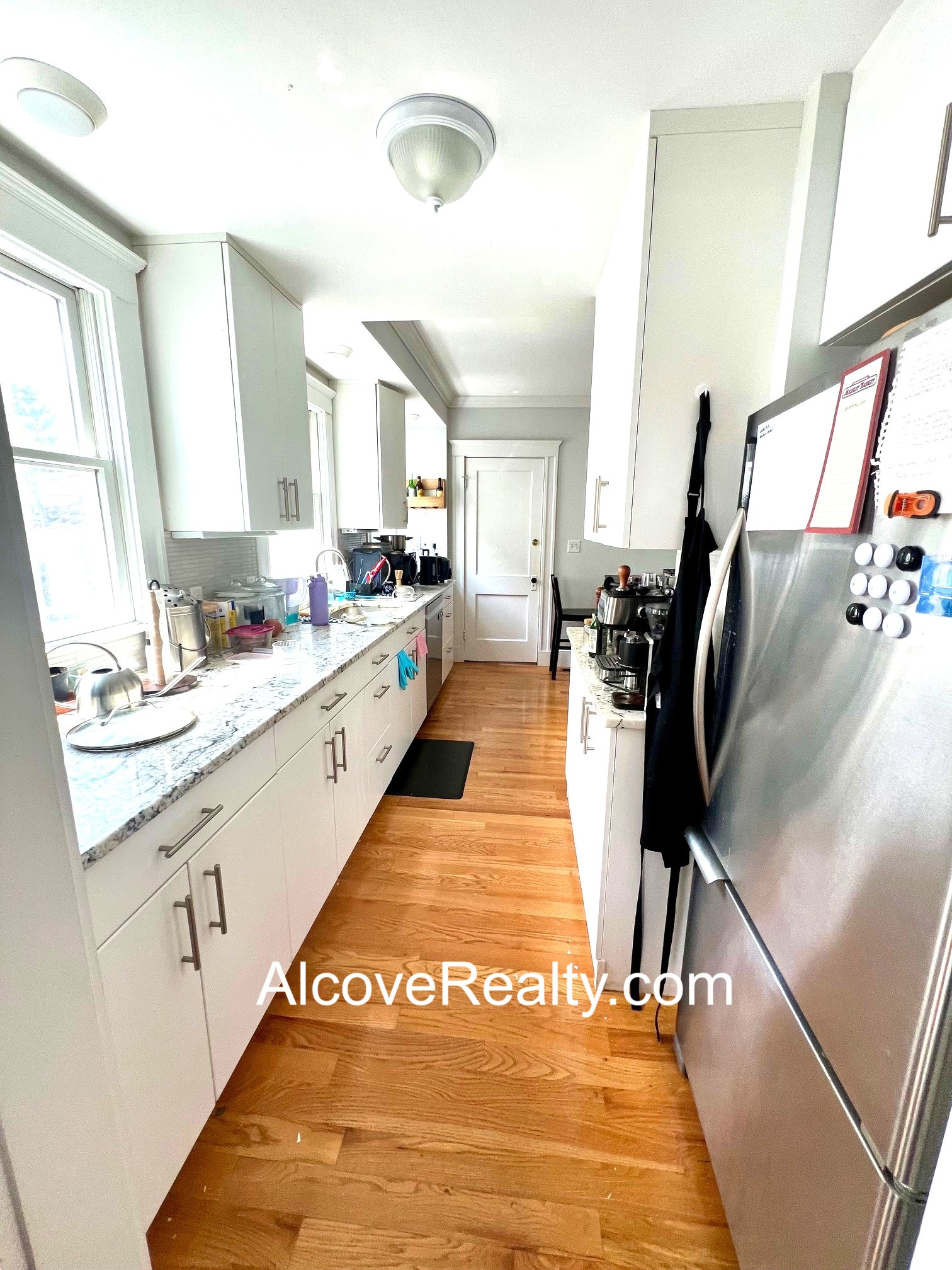 3 bed, 1 bath apartment for rent at 32 Leonard St Unit 1, Tufts — photo 5 of 16