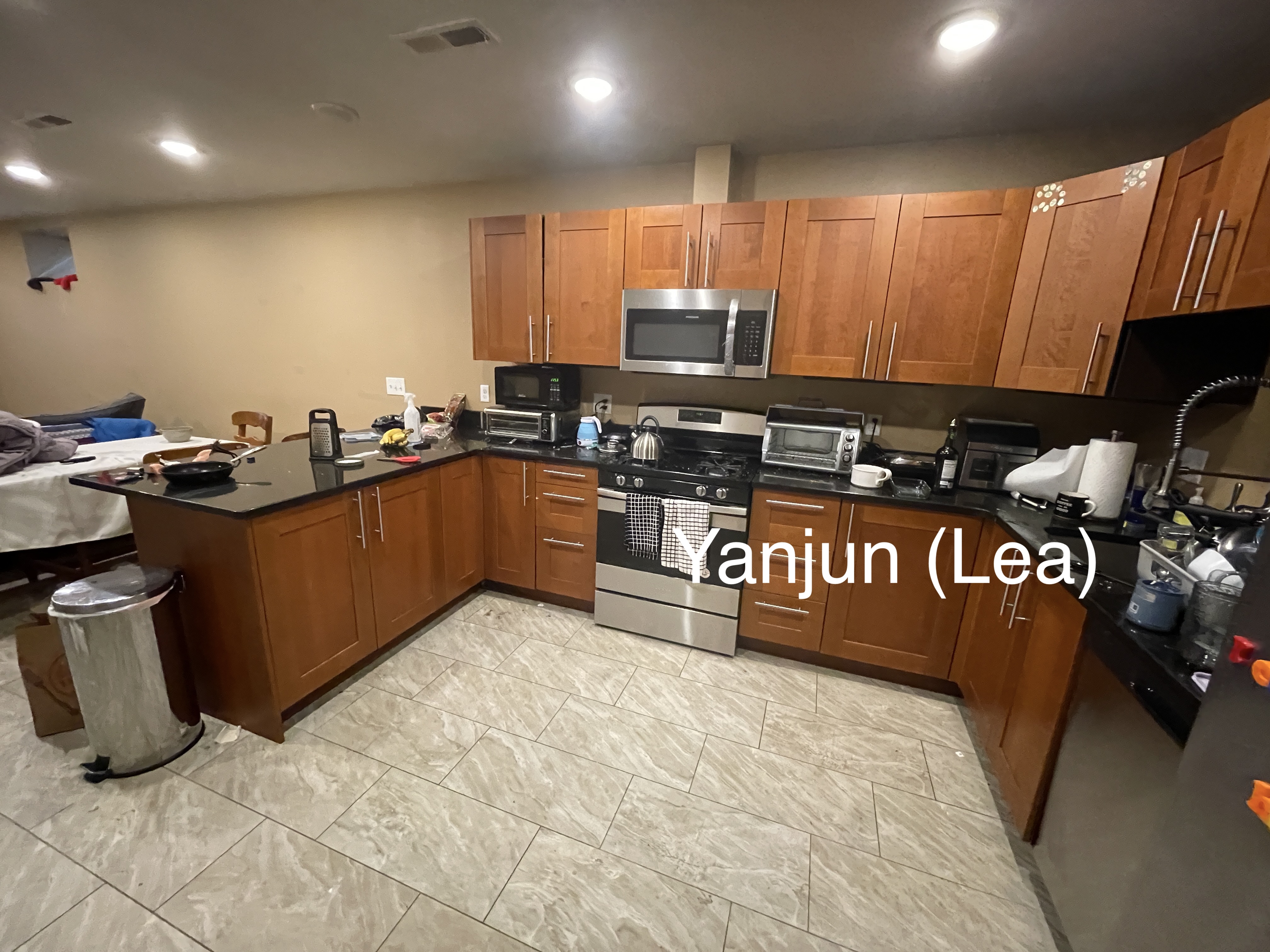 5 bed, 3 bath apartment for rent at 32 Linden St Unit 1, Central Village — photo 11 of 23