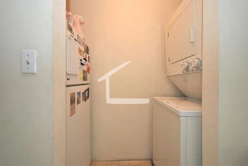 4 bed, 2 bath apartment for rent at 32 Linden St Unit 4, Central Village — photo 4 of 10