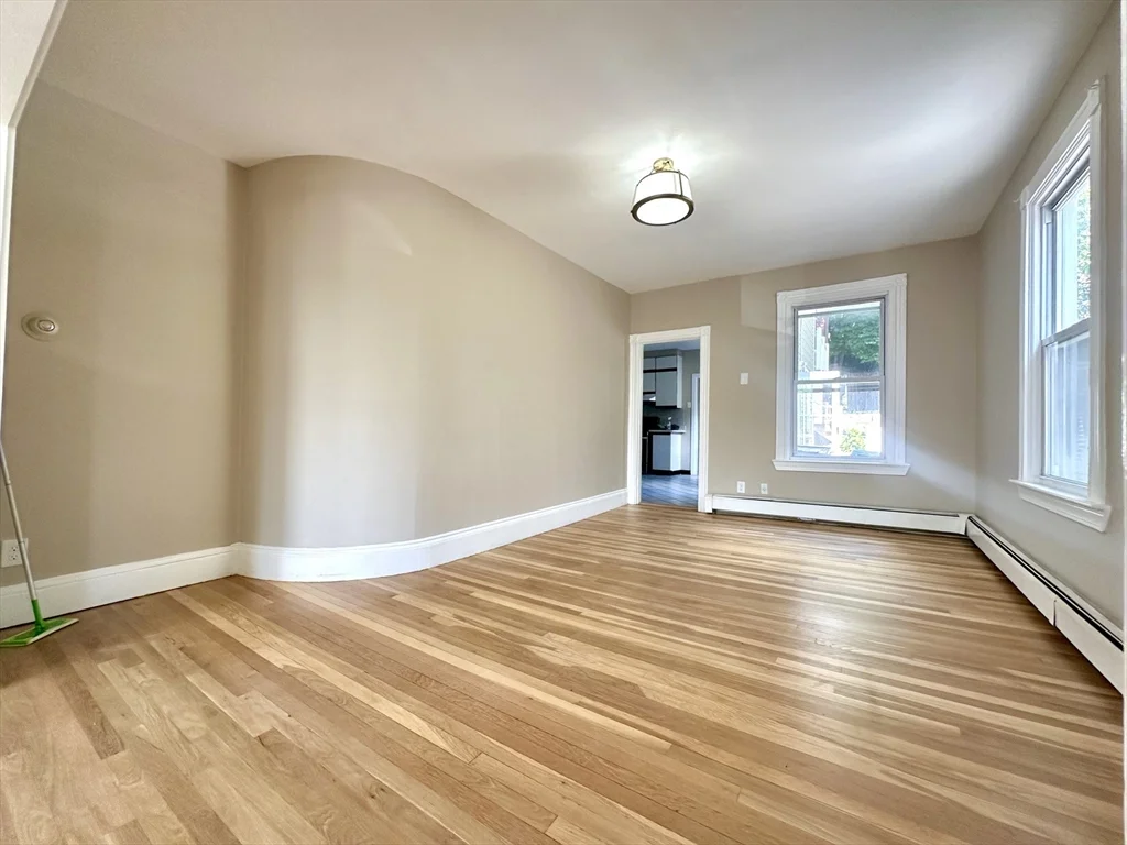 2 bed, 1 bath apartment for rent at 32 Louis St Unit 1, Bellingham Square — photo 8 of 10