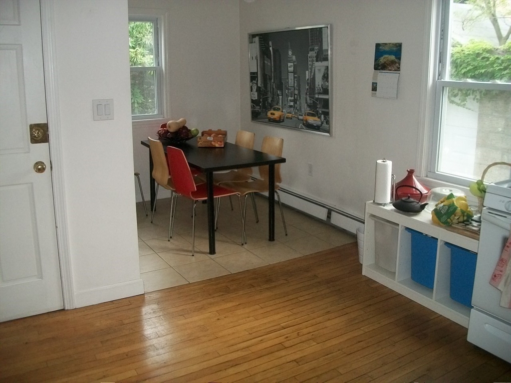 2 bed, 1 bath apartment for rent at 32 Magazine St Unit 1, Cambridgeport — photo 8 of 10