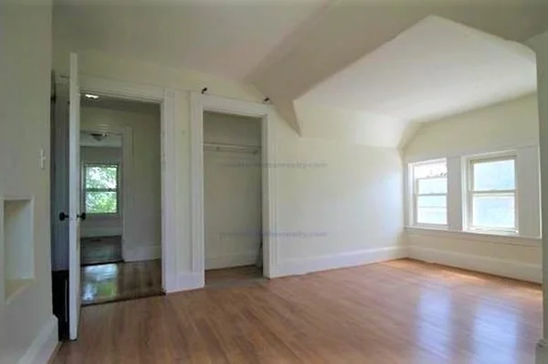7 bed, 2 bath apartment for rent at 32 Mansfield St, Allston — photo 14 of 20