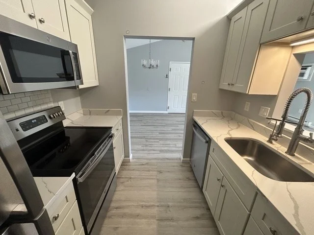 2 bed, 2 bath apartment for rent at 32 Maple Crest Cir Unit I, Holyoke — photo 2 of 22