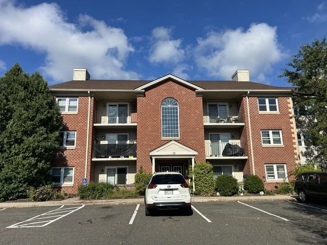 2 bed, 2 bath apartment for rent at 32 Maple Crest Cir Unit I, Holyoke