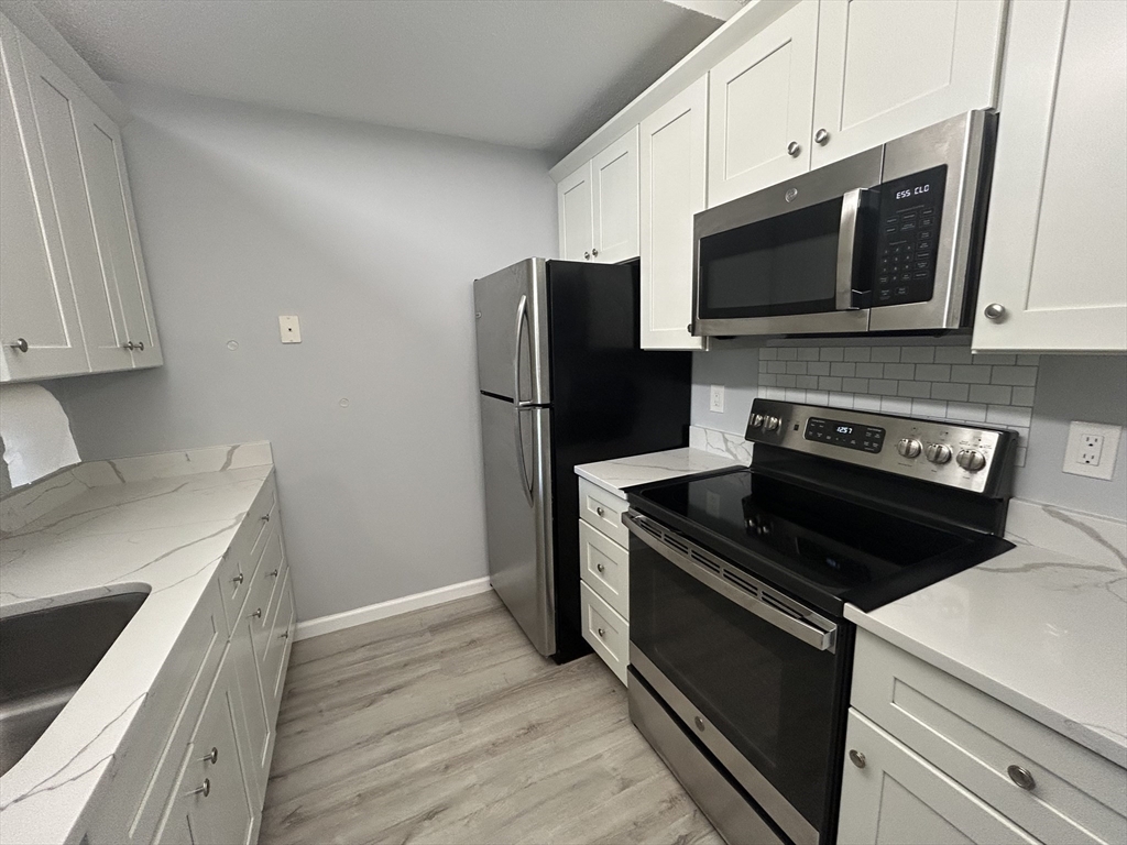 2 bed, 2 bath apartment for rent at 32 Maple Crest Cir Unit I, Holyoke — photo 19 of 23