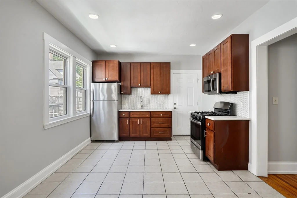 3 bed, 1 bath apartment for rent at 32 Millet Unit 2, Dorchester — photo 2 of 14