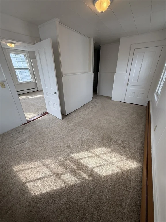 4 bed, 1 bath apartment for rent at 32 Mount Pleasant St Unit 2, Rockport — photo 11 of 19