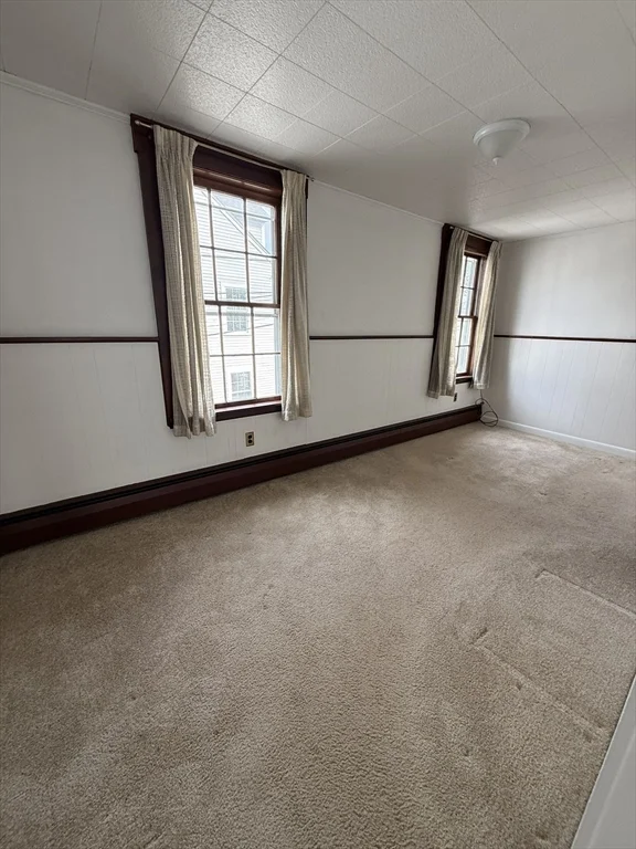 4 bed, 1 bath apartment for rent at 32 Mount Pleasant St Unit 2, Rockport — photo 9 of 19