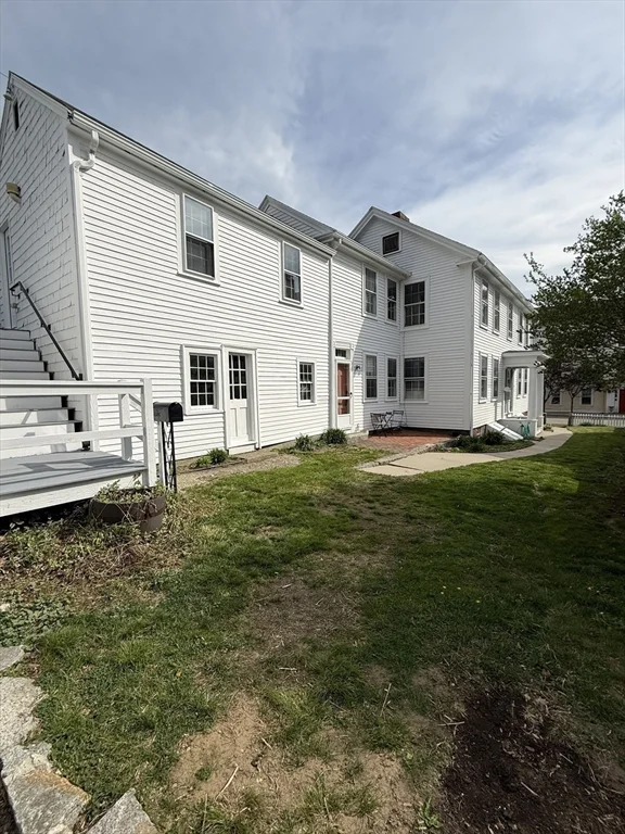 4 bed, 1 bath apartment for rent at 32 Mount Pleasant St Unit 2, Rockport — photo 16 of 19