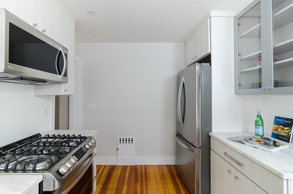 2 bed, 1 bath apartment for rent at 32 Newport St Unit 1, Arlington — photo 9 of 15