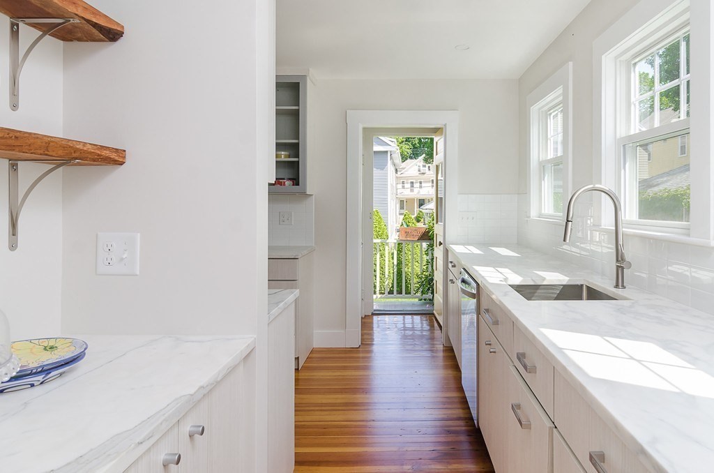 2 bed, 1 bath apartment for rent at 32 Newport St Unit 1, Arlington — photo 6 of 15