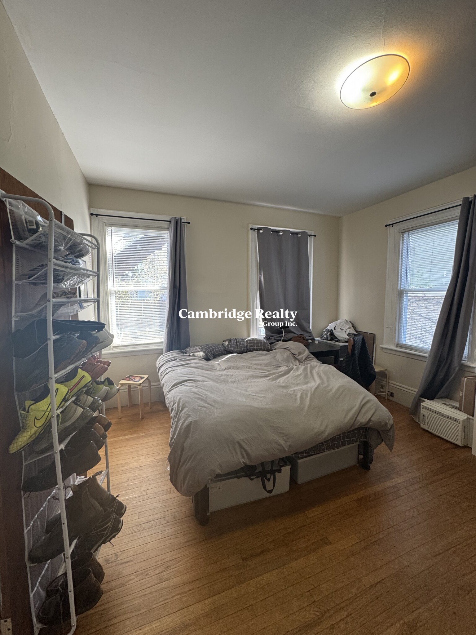 1 bed, 1 bath apartment for rent at 32 Oak St Unit 1, Ward Two — photo 6 of 13