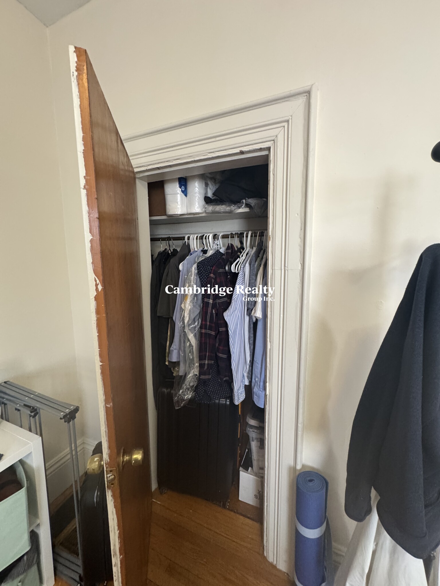 1 bed, 1 bath apartment for rent at 32 Oak St Unit 1, Ward Two — photo 7 of 13