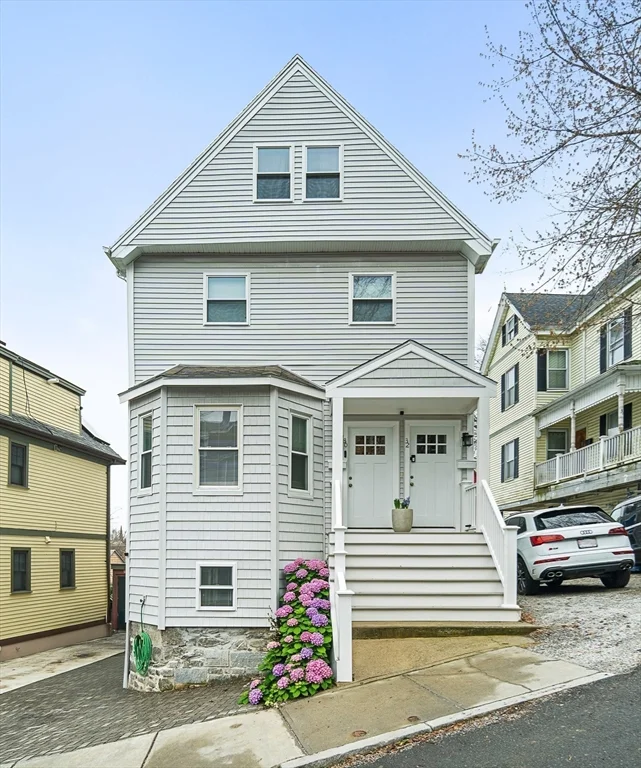 3 bed, 2 bath apartment for rent at 32 Oakland St Unit 32, Newton Corner — photo 13 of 15