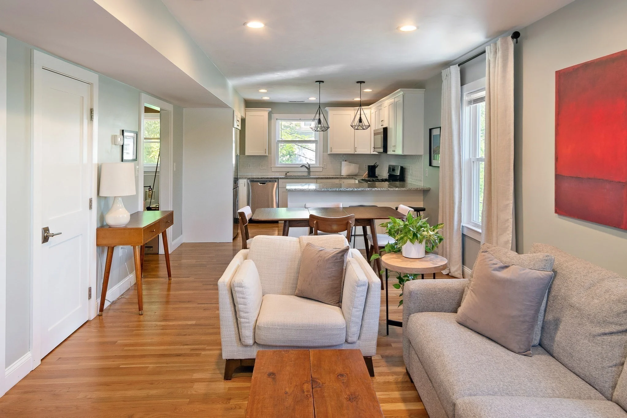 3 bed, 2 bath apartment for rent at 32 Oakland St Unit 32, Newton Corner — photo 5 of 15