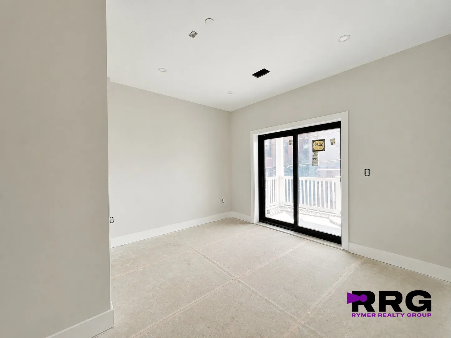5 bed, 2 bath apartment for rent at 32 Orkney Rd Unit 1, Brighton — photo 2 of 16