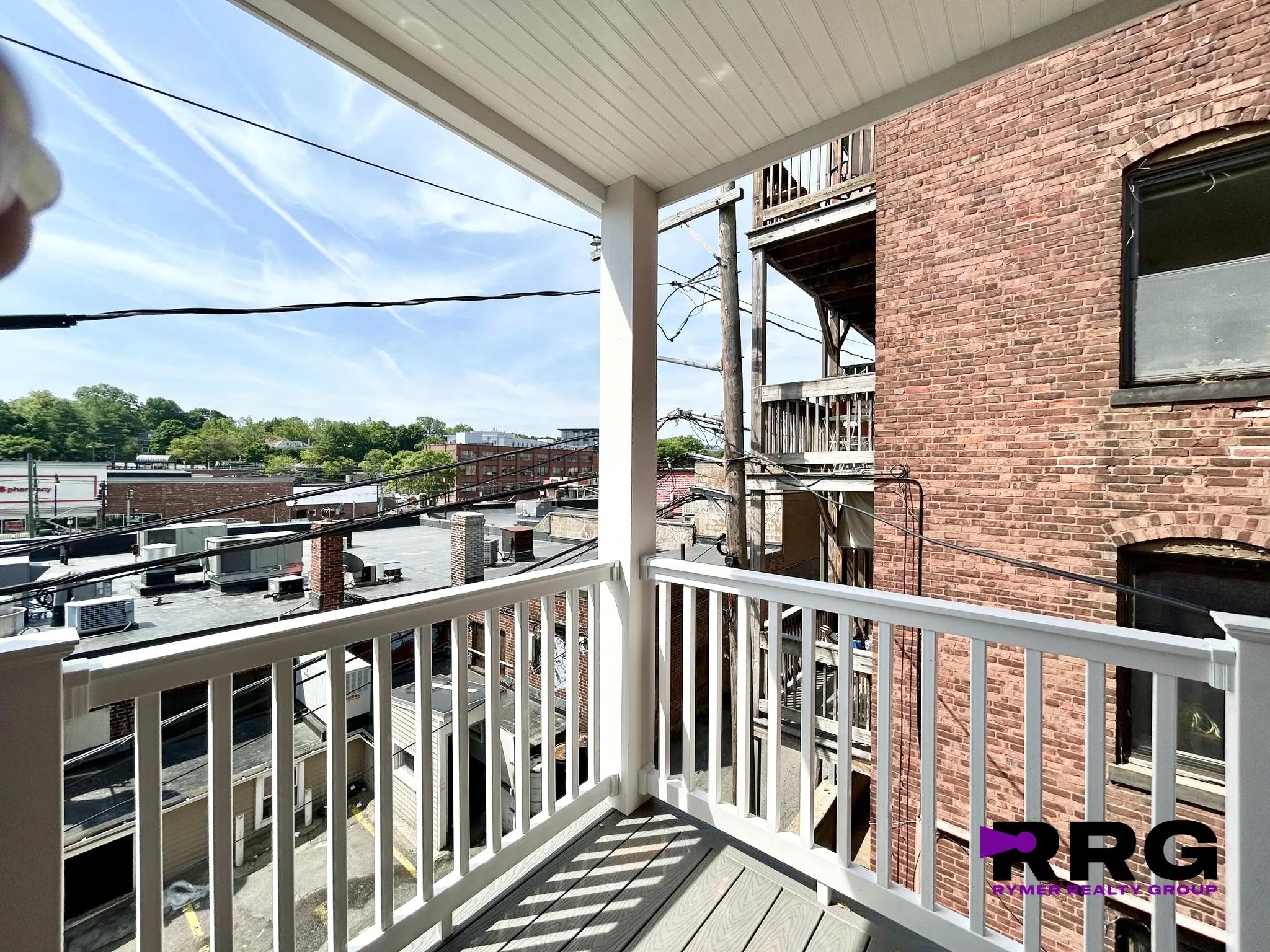 5 bed, 2 bath apartment for rent at 32 Orkney Rd Unit 1, Brighton — photo 7 of 16