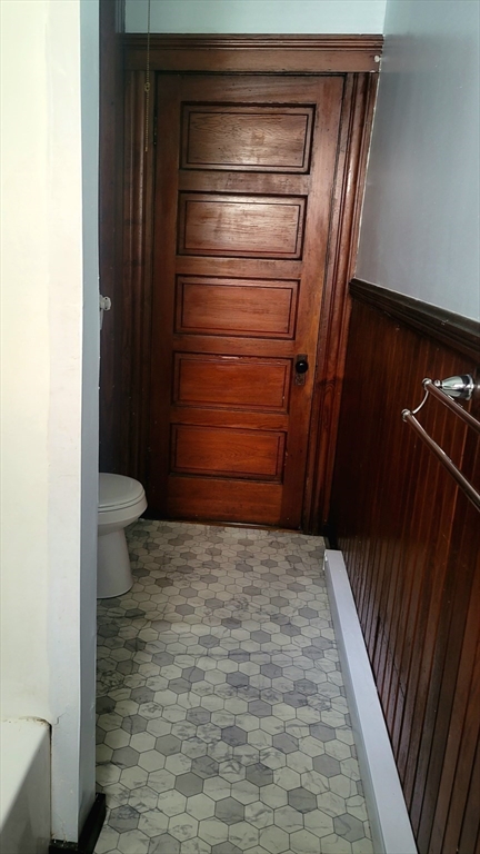 3 bed, 1 bath apartment for rent at 32 Paine St Unit 2, Worcester — photo 13 of 17