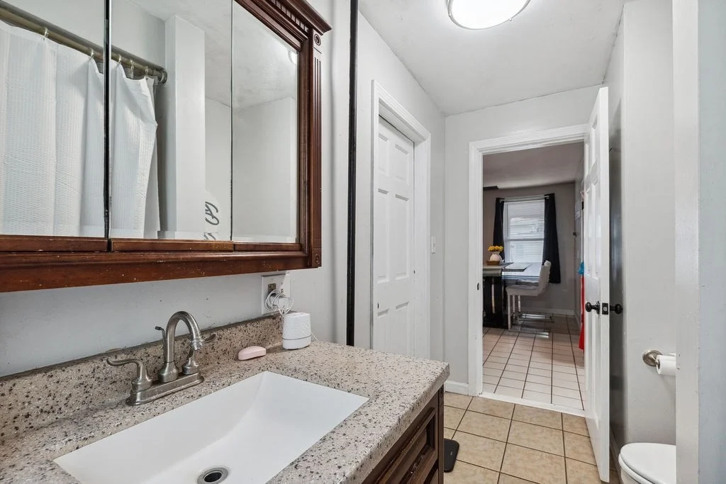 3 bed, 1 bath apartment for rent at 32 Park Rd Unit 1, Brockton — photo 7 of 20