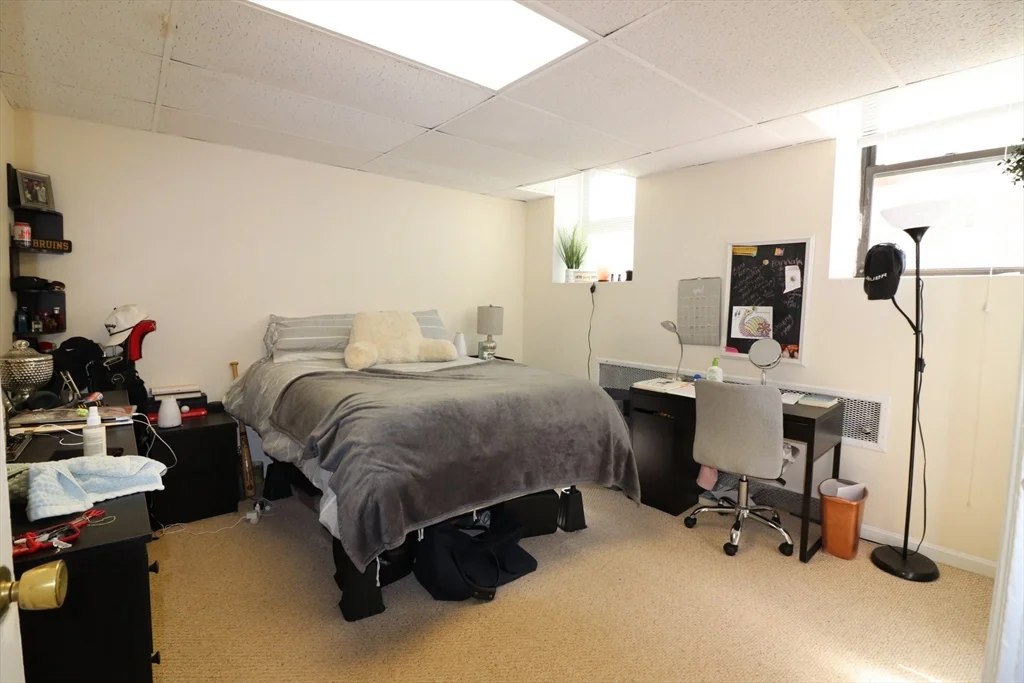 2 bed, 1 bath apartment for rent at 32 Park St Unit B3, Griggs Park — photo 8 of 12