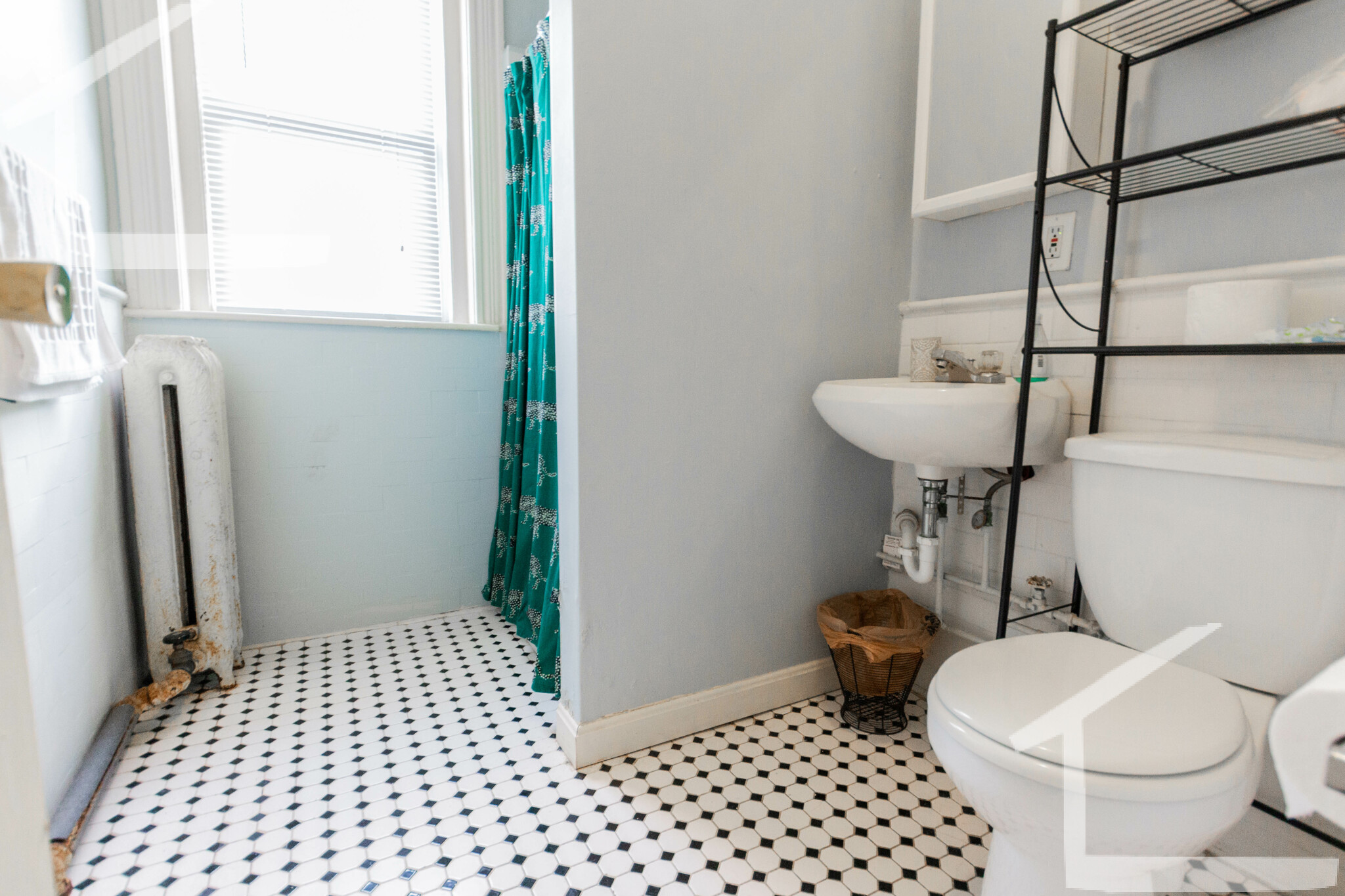 4 bed, 2 bath apartment for rent at 32 Park Vale Ave Unit 7, Brighton — photo 14 of 14