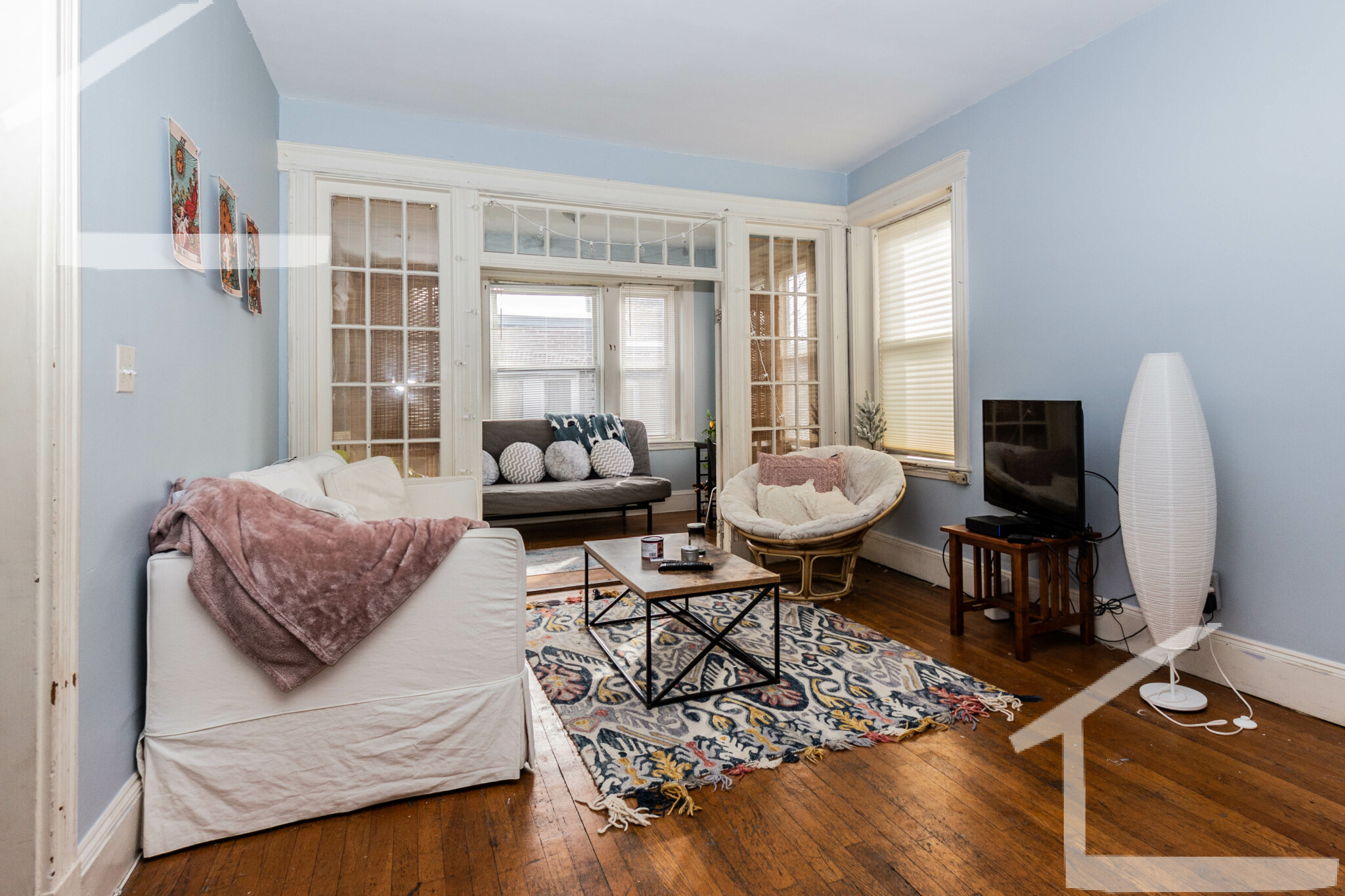 4 bed, 2 bath apartment for rent at 32 Park Vale Ave Unit 7, Brighton — photo 3 of 14