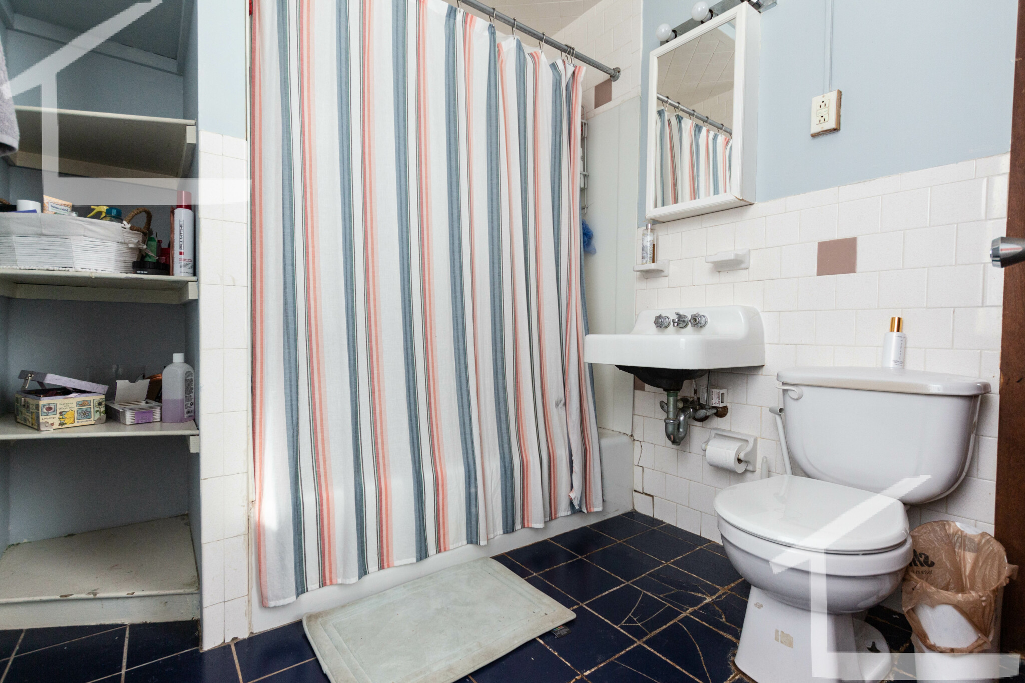 4 bed, 2 bath apartment for rent at 32 Park Vale Ave Unit 7, Brighton — photo 8 of 14