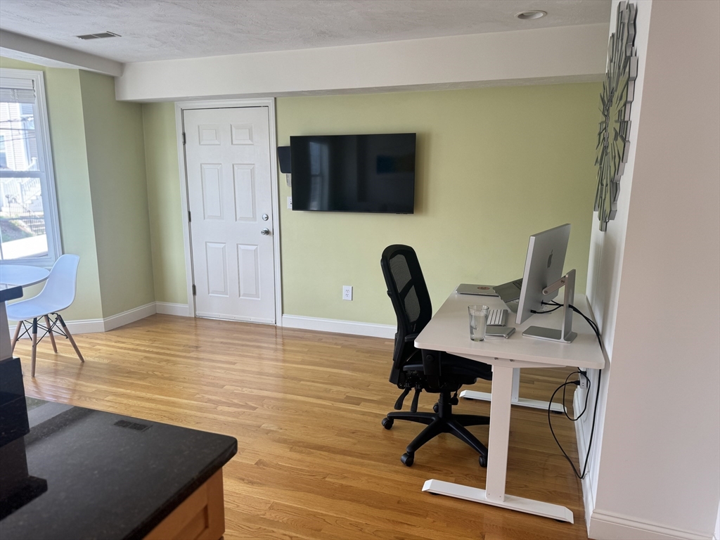 1 bed, 1 bath apartment for rent at 32 Parker St Unit 3-FURNISHED, Charlestown — photo 2 of 11