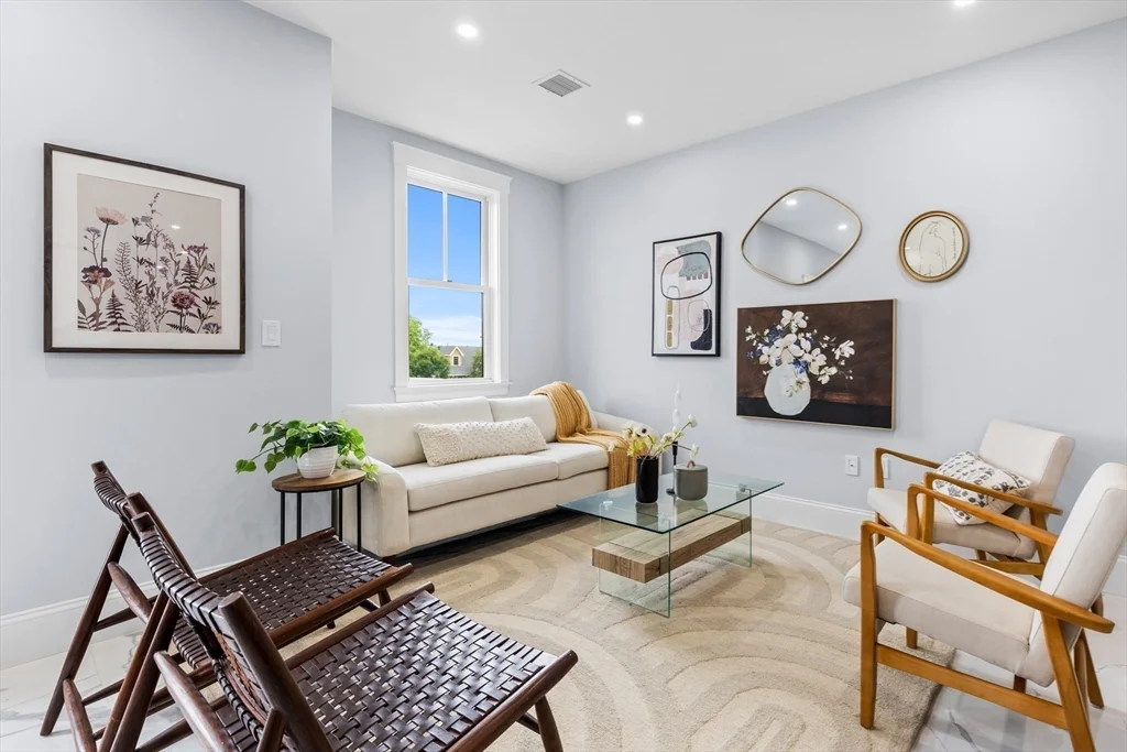 2 bed, 2 bath apartment for rent at 32 Pearl St Unit 5, Dorchester — photo 12 of 41