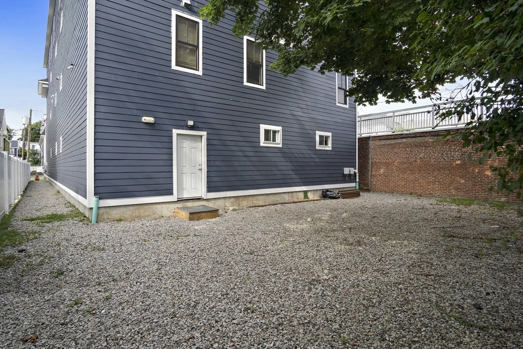 2 bed, 2 bath apartment for rent at 32 Pearl St Unit 5, Dorchester — photo 40 of 41