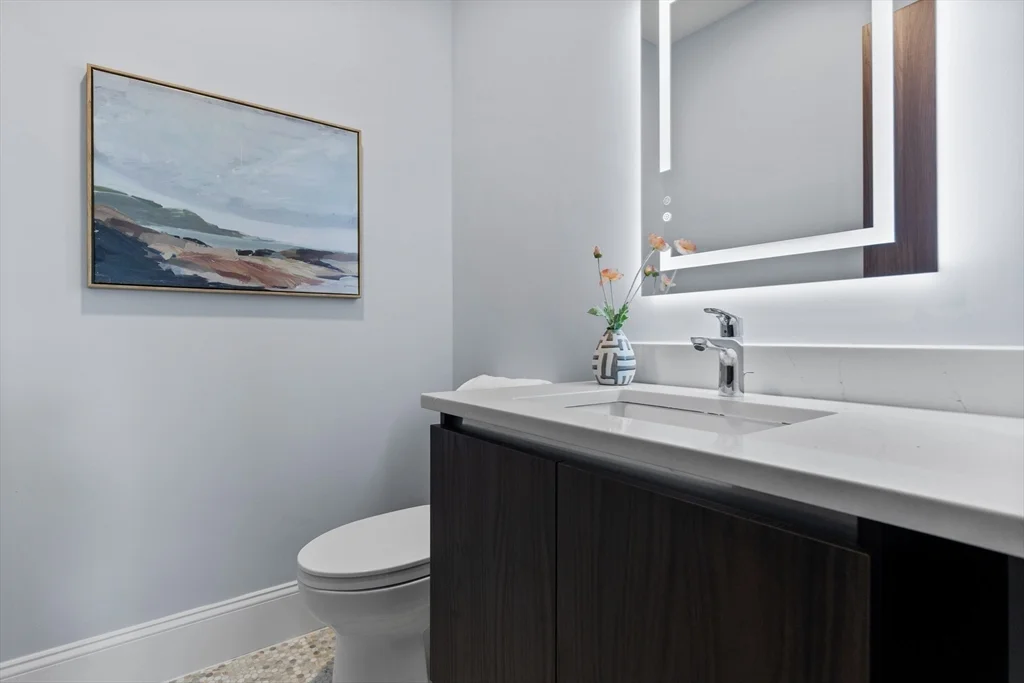 2 bed, 2 bath apartment for rent at 32 Pearl St Unit 5, Dorchester — photo 16 of 41