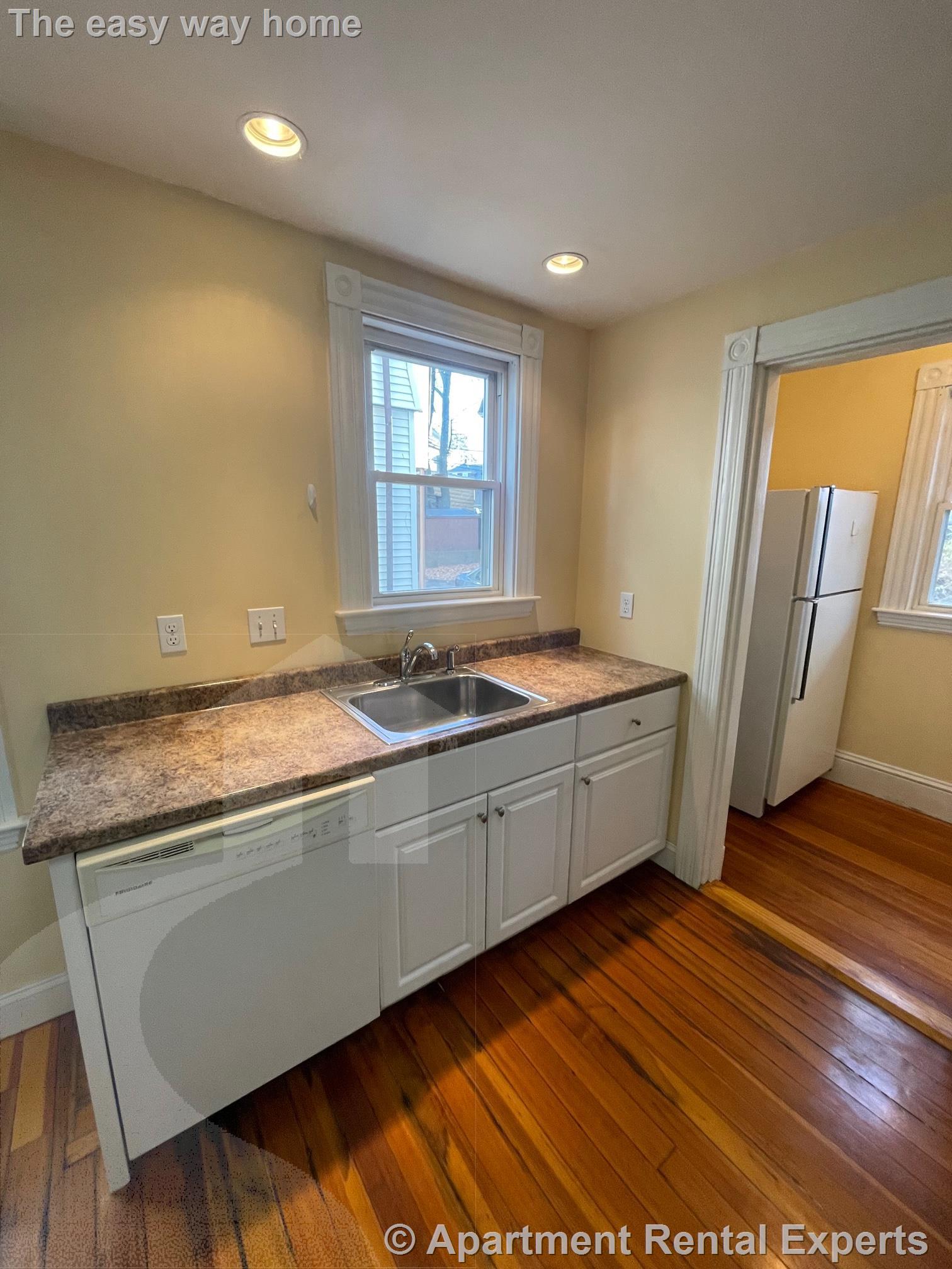 2 bed, 1 bath apartment for rent at 32 Pearson Rd Unit 1, Powderhouse — photo 10 of 15