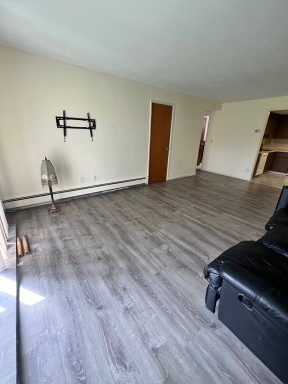2 bed, 1 bath apartment for rent at 32 Pleasant Dr Unit 19, Stoughton — photo 5 of 12