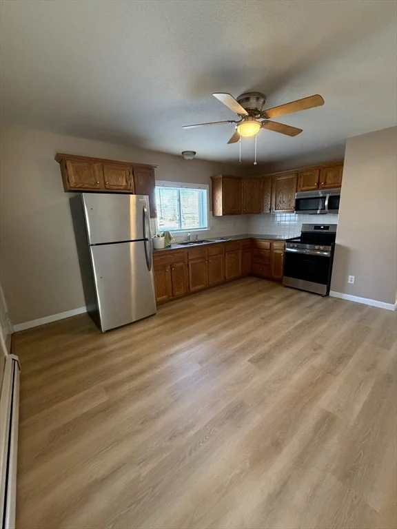 3 bed, 1 bath apartment for rent at 32 Pond St Unit 1, South Attleboro — photo 5 of 14