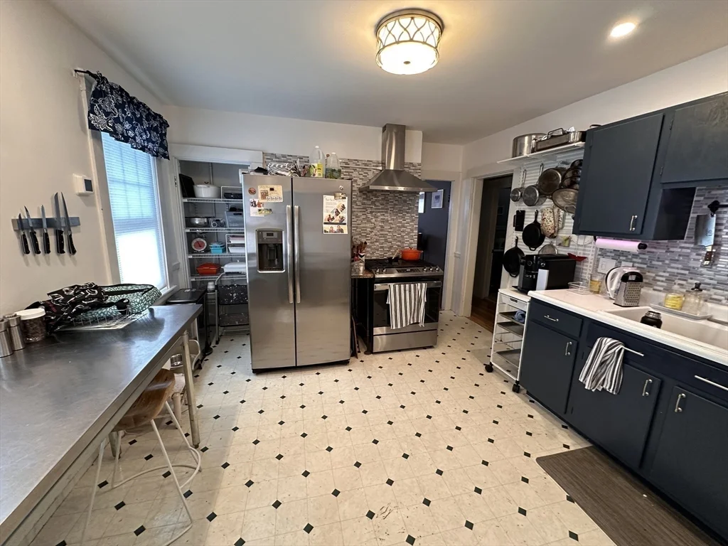 2 bed, 1 bath apartment for rent at 32 Porter Unit 1, East Watertown — photo 2 of 21