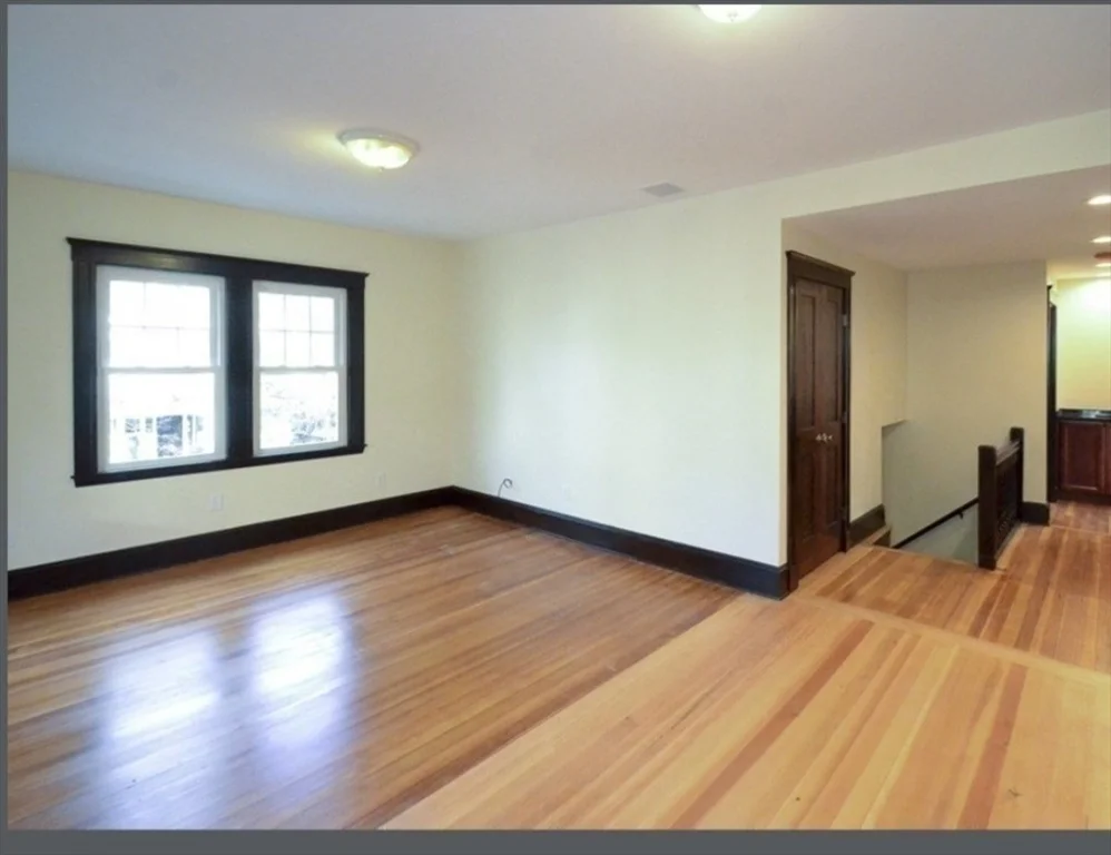 4 bed, 3 bath apartment for rent at 32 Prince Unit 2, Jamaica Plain — photo 16 of 20