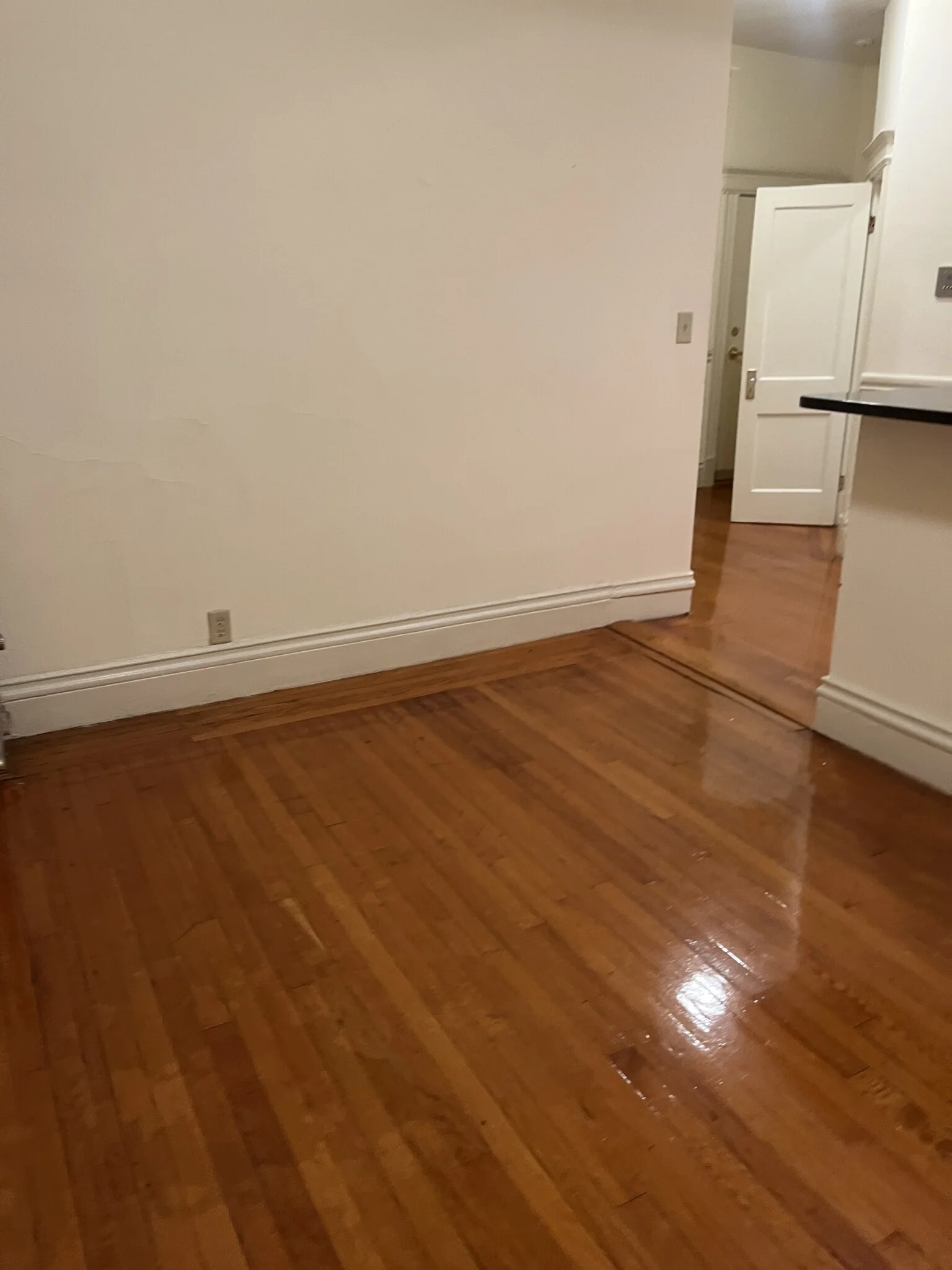 1 bed, 1 bath apartment for rent at 32 Queensberry St Unit U3, Fenway — photo 15 of 17