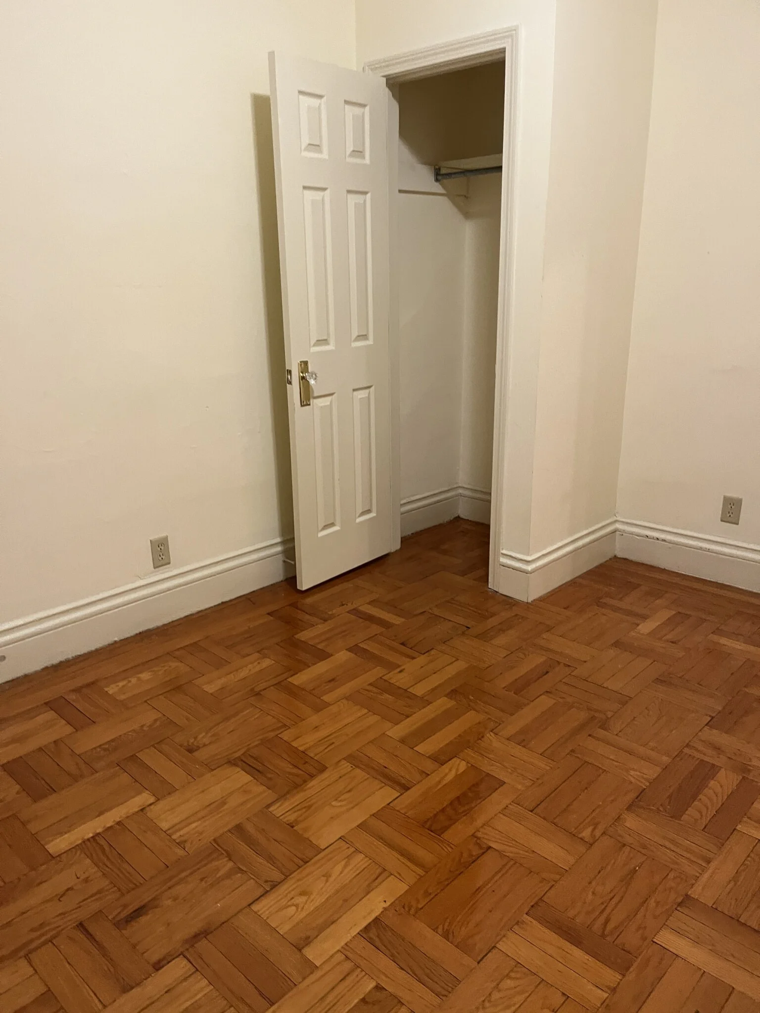 1 bed, 1 bath apartment for rent at 32 Queensberry St Unit U3, Fenway — photo 9 of 17