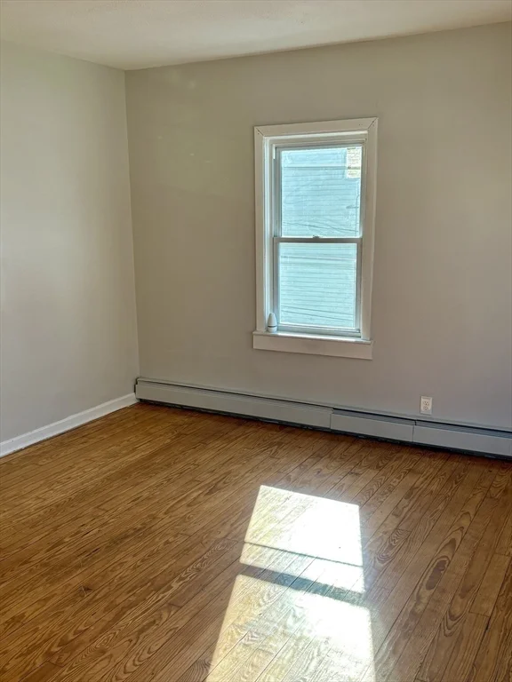 3 bed, 1 bath apartment for rent at 32 Quequechan St Unit 2, Fall River — photo 8 of 11