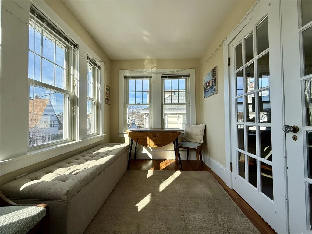 2 bed, 1 bath apartment for rent at 32 Quincy St Unit 32, Watertown — photo 4 of 16