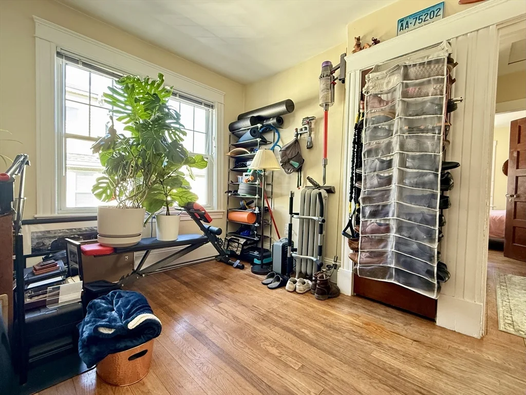 2 bed, 1 bath apartment for rent at 32 Quincy St Unit 32, Watertown — photo 12 of 16