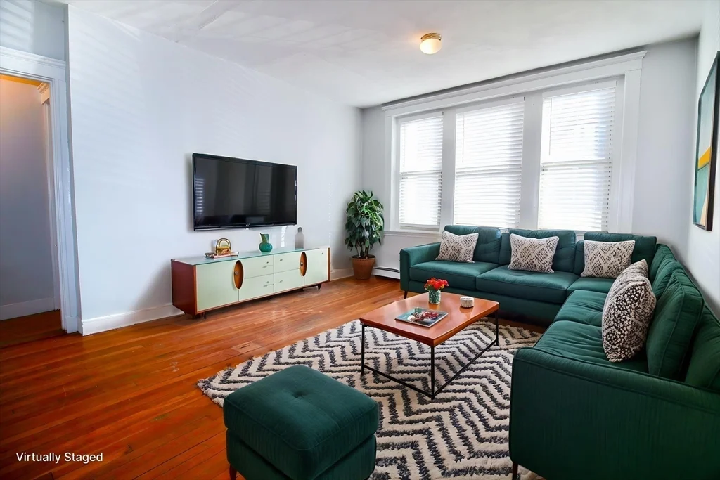 2 bed, 1 bath apartment for rent at 32 Ransom Rd Unit 4, Brighton — photo 5 of 11