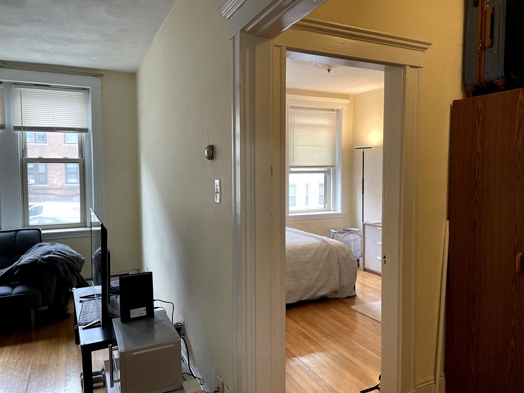 2 bed, 1 bath apartment for rent at 32 Ransom Rd Unit 8, Brighton