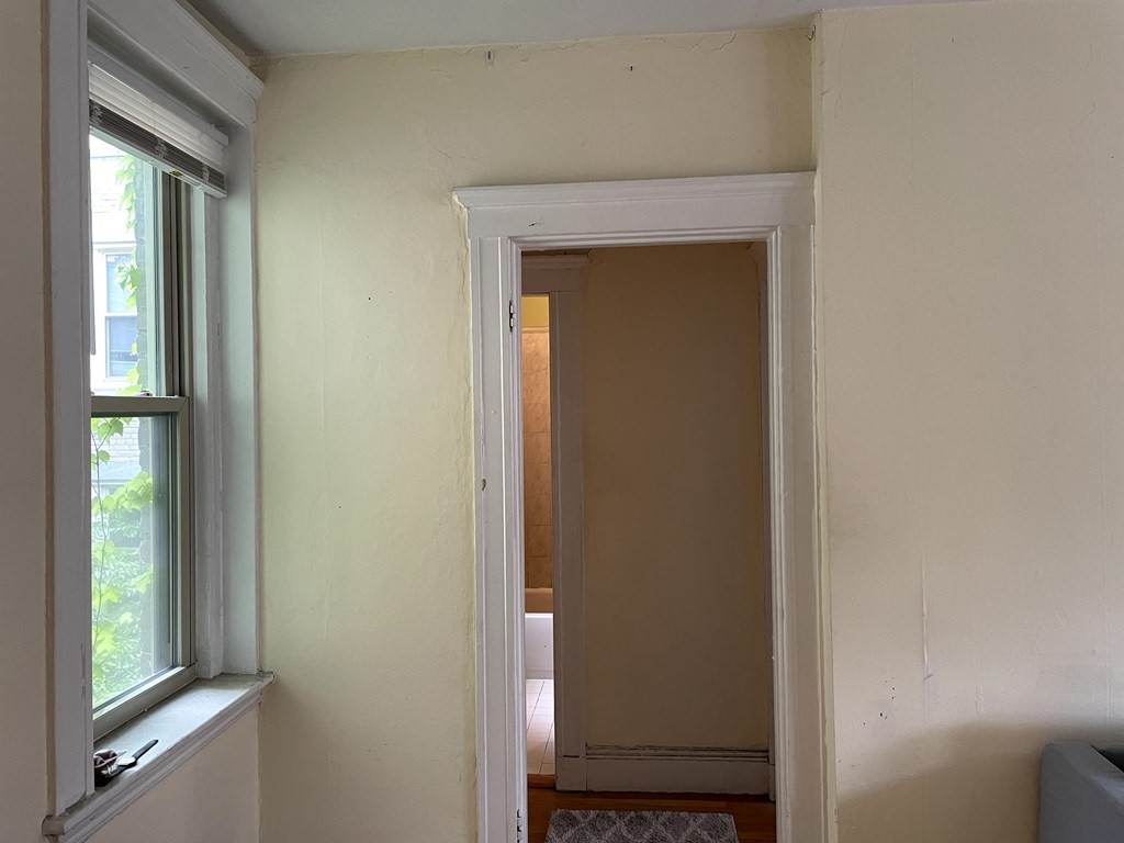 2 bed, 1 bath apartment for rent at 32 Ransom Rd Unit 8, Brighton — photo 7 of 10
